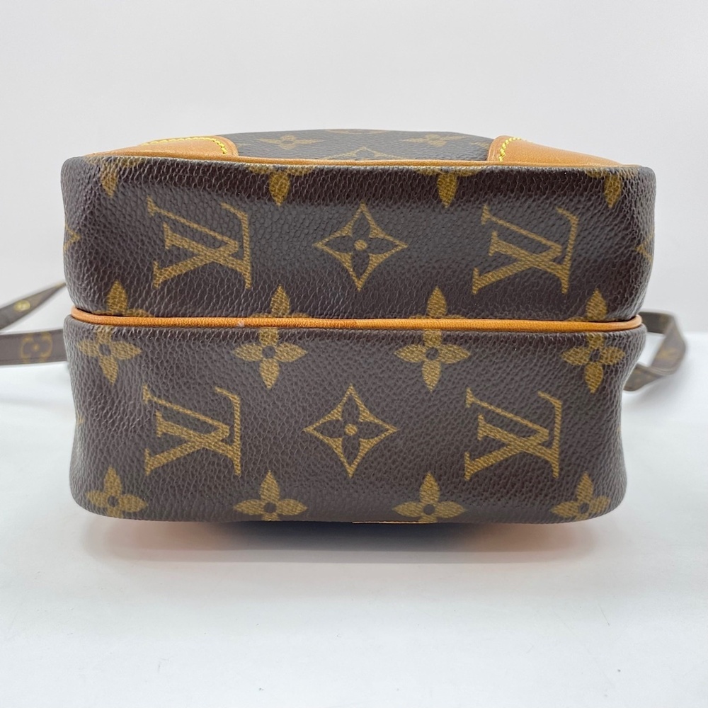 LOUIS VUITTON Brown Shoulder Bag - Picture 7 of 14